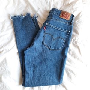 Levi's 721 High Rise Skinny Ankle Jeans - Size 29